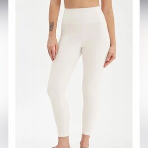 GC high rise compressive legging, oyster/cream, small, pocketless, 28” inseam